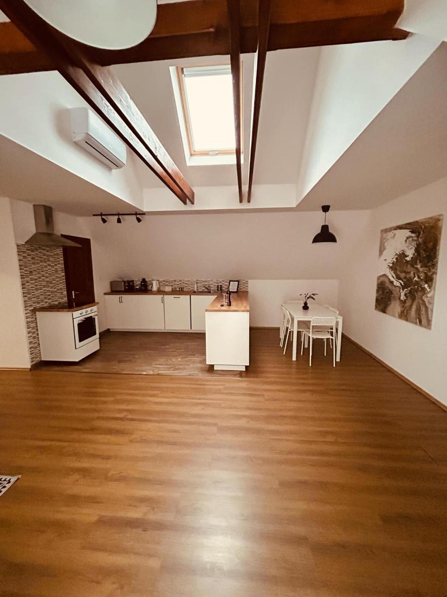 Pataky Apartmanok Veszprem Exterior photo